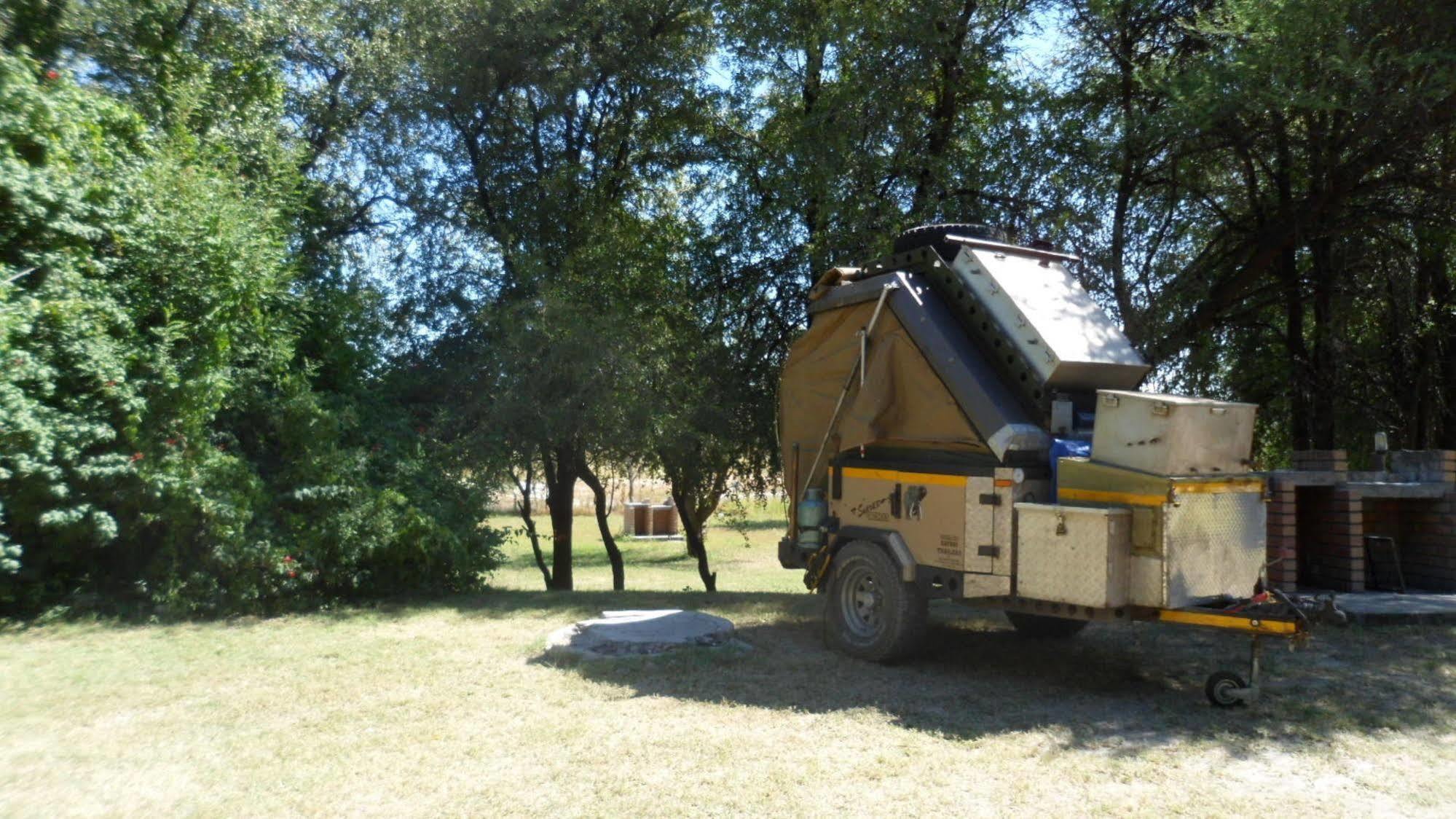 Okavango River Lodge ماون المظهر الخارجي الصورة