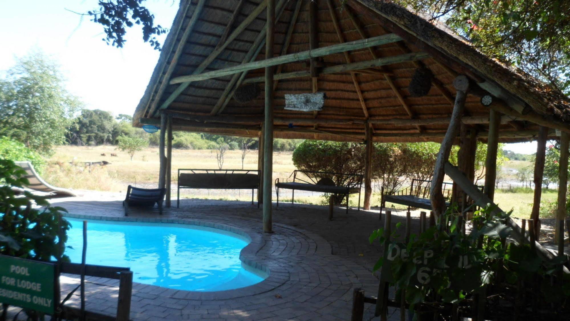 Okavango River Lodge ماون المظهر الخارجي الصورة